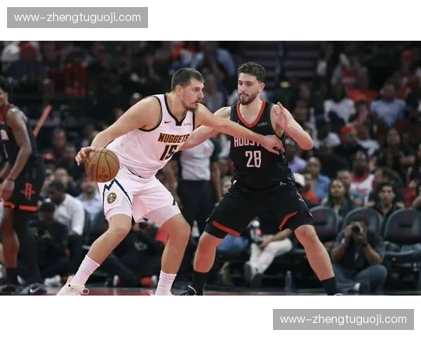 火箭申京汤普森无外线威胁 对手收缩内线压缩进攻空间